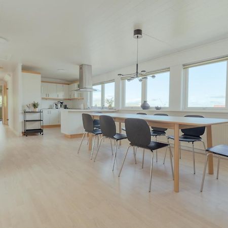 5 Bedroom Penthouse Apartment / Downtown / Marina Tórshavn Exterior foto